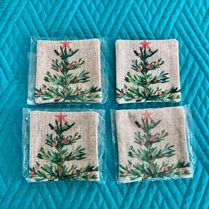 SoHa Living 4-Piece Holiday Tree Fabric Coasters Set; Designed in Hawaii